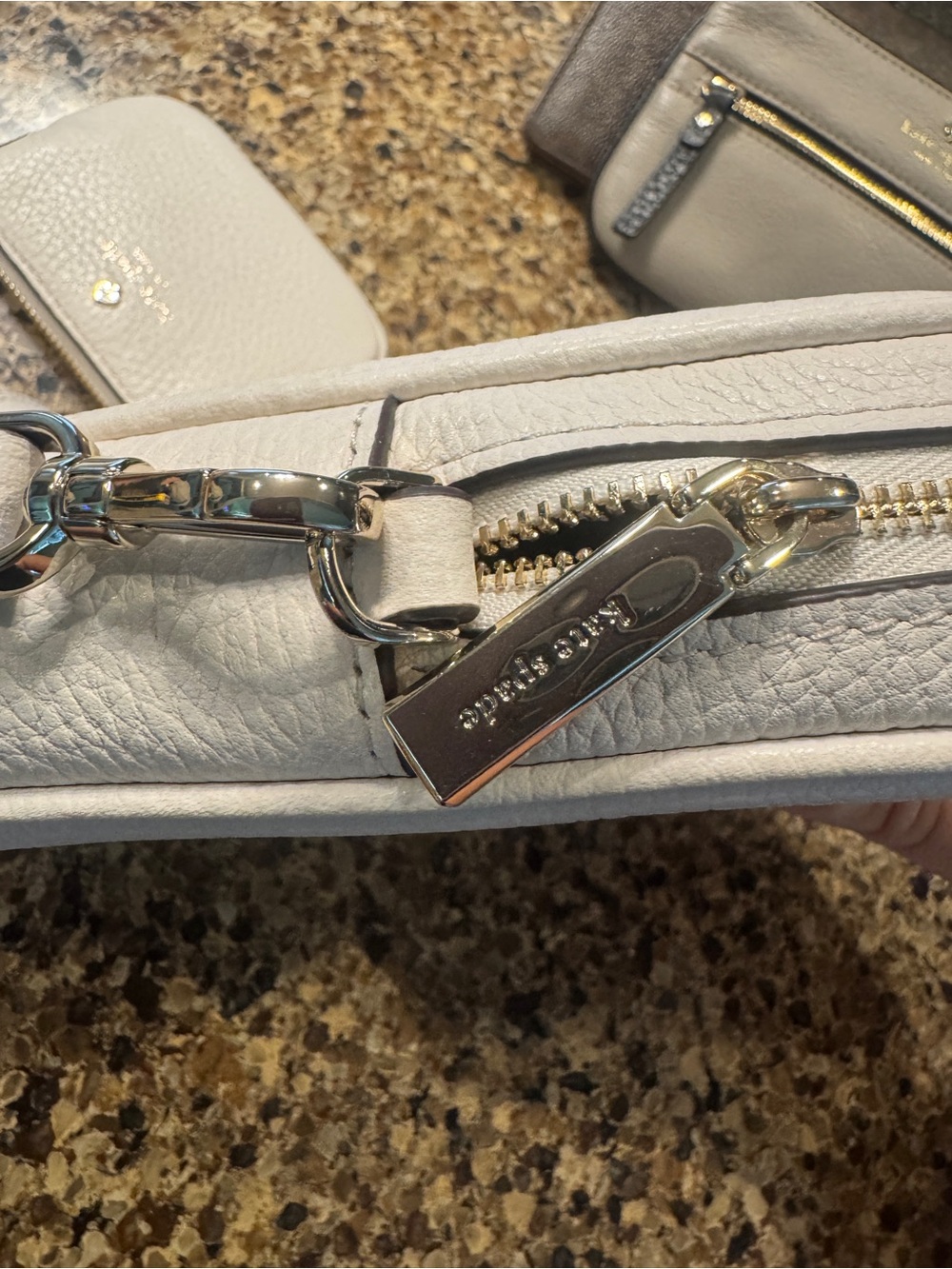 kate spade Ivory Leather Crossbody with Detachable Pouch NWOT - Picture 4 of 8